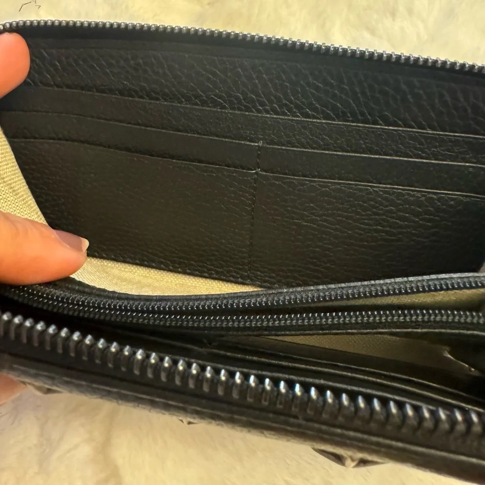 JIMMY CHOO Black Leather Zipper Wallet With Studs. 100% Authentic. - Picture 14 of 15